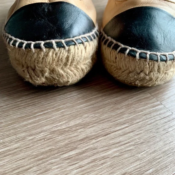 CHANEL Lambskin CC Espadrilles 37 Beige/Black - Picture 5 of 7